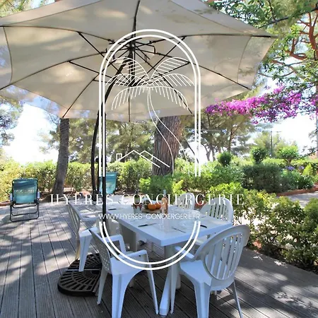 Villa Les Grillons-pieds Dans L'eau-beau Rivage By Hc Carqueiranne