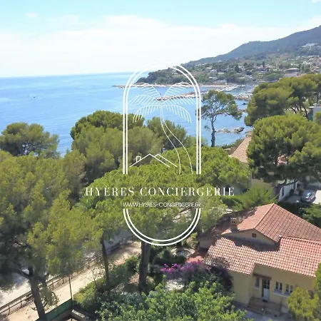 Les Grillons-pieds Dans L'eau-beau Rivage By Hc